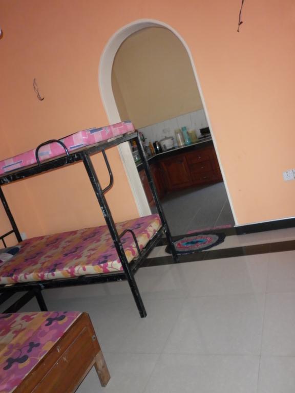 Seetha'S Hostel Negombo Zimmer foto